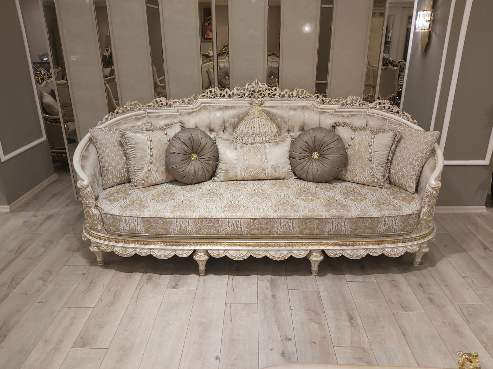 Paris Salon Takımı - Görsel 1